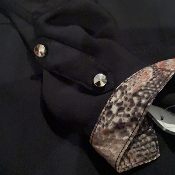 Daytrip Button Down Top Size Small Nwt - Picture 7 of 8